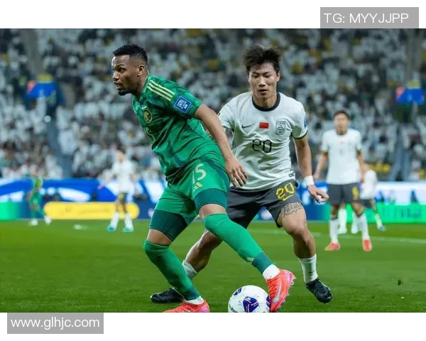 卡塔尔足球星卡闪耀绿茵场见证中东足球崛起与激情