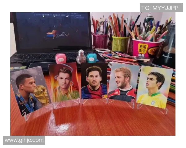 探索足球球星卡的魅力与收藏价值全面解析球迷热爱的竞技艺术