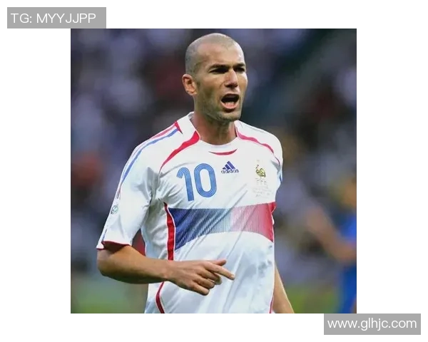 法国足球传奇球星回顾：从齐达内到亨利的辉煌历程